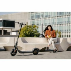 Monopattino Elettrico Segway Ninebot KickScooter F2E Nero 400 W