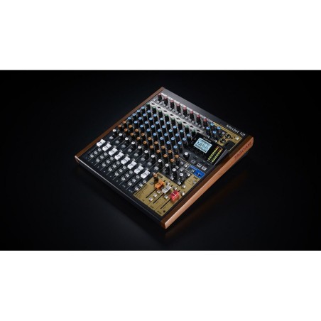 Tavolo da DJ Tascam MODEL 12